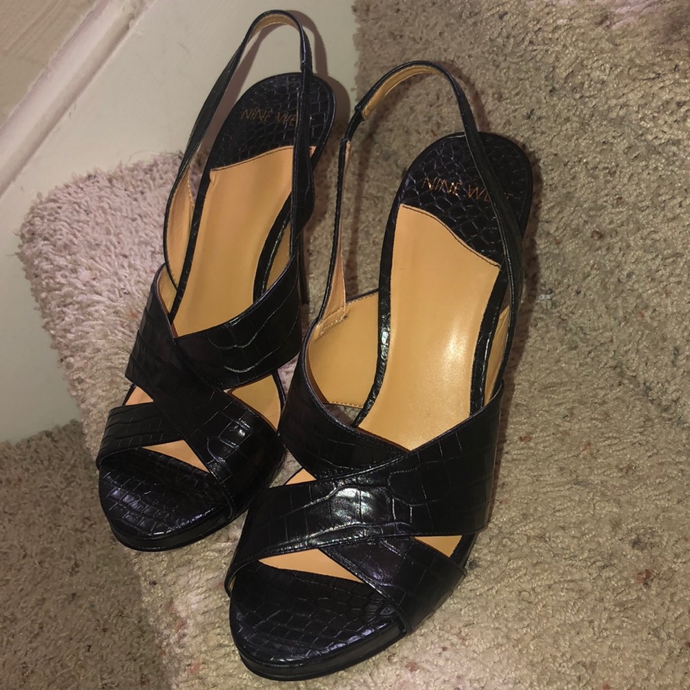 Sandal pumps